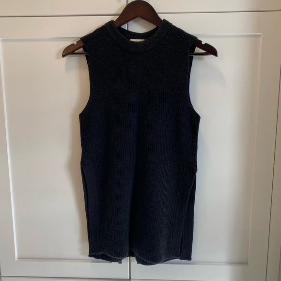 Aritzia Wilfred palmier sleevless split side sweater - Picture 2 of 6